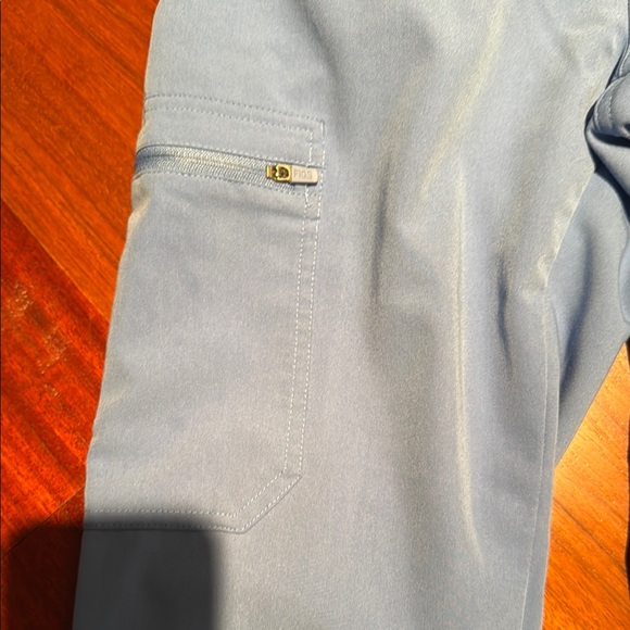 Figs bundle - Picture 8 of 12